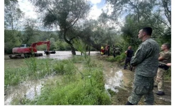 Aksidenti fatal në Bllacë: 48 orë paraburgim për të dyshuarin që shkaktoi aksidentin ku vdiqën tre kosovarë