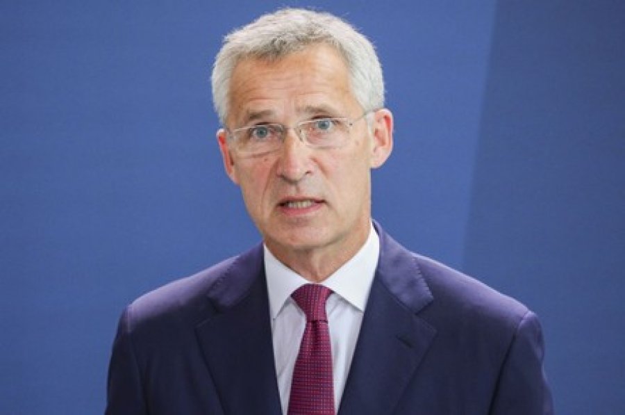 Jens Stoltenberg i prerë: Mandati i KFOR-it i pathyeshëm