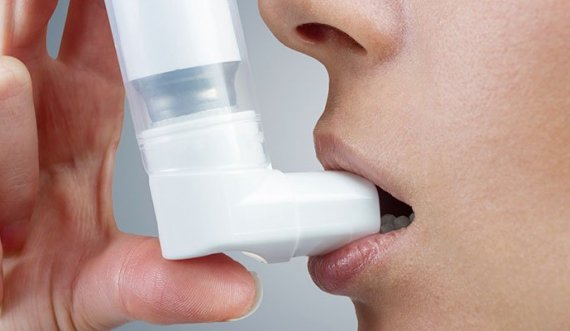 Shtatzënat që sëmuren nga gripi mund të lindin fëmijë me astmë 