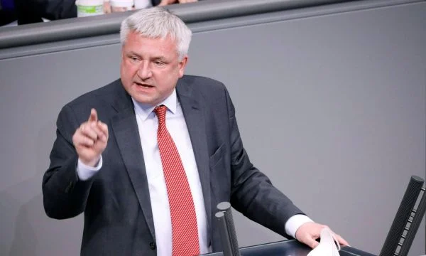 Deputeti gjerman: Masat e shpallura nga Komisioni i BE-së kundër Kosovës janë gabim