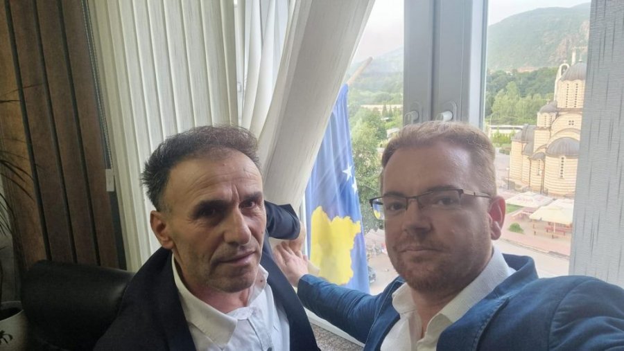 Qëndroi për nëntë ditë me Hetemin në komunë, Vokrri: Bëhen improvizime, është improvizuar një dush