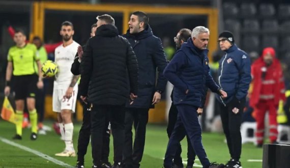 Mourinho e akuzon gjyqtarin e katërt për anshmëri pro-Juventusit, pas humbjes ndaj ekipit që nuk kishte fituar në 23 ndeshjet e mëparshme