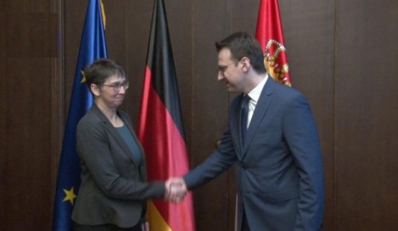 Petkoviq- ambasadores gjermane: Beogradi do të këmbëngulë për mbrojtjen e të drejtave të popullit serb në Kosovë