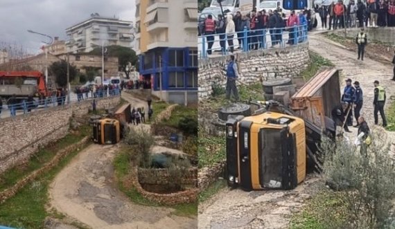 Ndërron jetë 54-vjeçari pasi e zuri kamioni