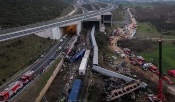 Aksidenti tragjik në Greqi, ende 2 trupa të paidentifikuar, mes tyre dhe 23-vjeçarja shqiptare