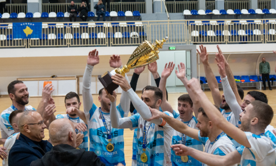 FC Prishtina 01 fituese e trofeut “Adem Jashari”