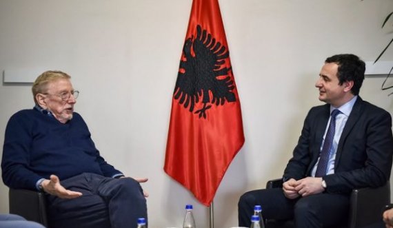 Walker Kurtit: Duroje presionin, sepse me këtë marrëveshje më shumë po ndahet sesa po bashkohet Kosova