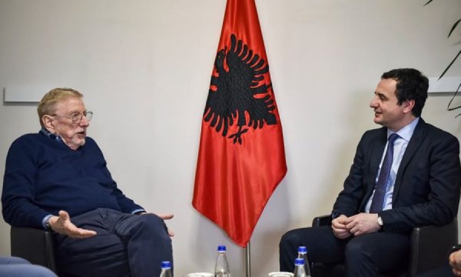 Walker Kurtit: Duroje presionin, sepse me këtë marrëveshje më shumë po ndahet sesa po bashkohet Kosova