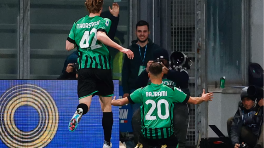 Nedim Bajrami  krenohet  për golin e fitores së ekipit të Sassuolos