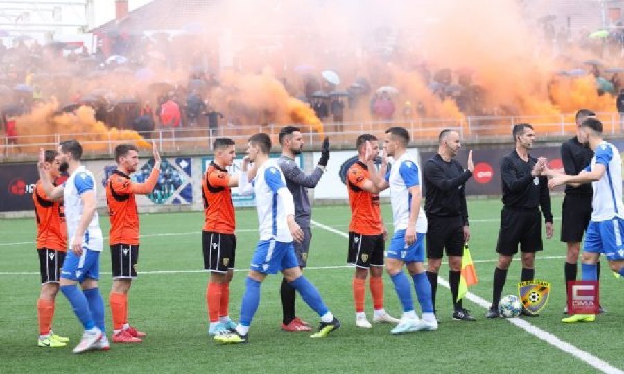 Superliga në mesjavë, katër skuadrat e para përballen mes vete në dy derbi