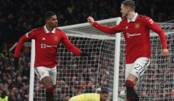 Man Utd fiton me përmbysje ndaj Plzenit