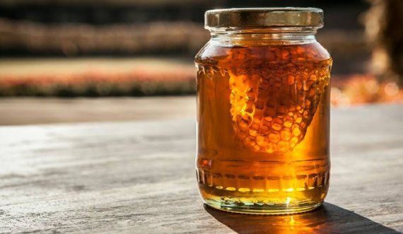Gjilan: Konfiskohen 87 kg mjaltë e kontrabanduar
