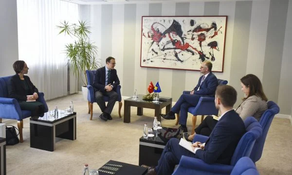 Bislimi e pret në takim ambasadorin e ri të Turqisë, u fol për objektivat strategjike të Kosovës