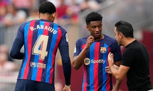 Mbrojtja  e Barçës në La Liga: 8 gola të pësuar në 25 ndeshje