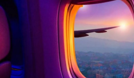 Pse dritaret në avion kanë një vrimë të vogël?
