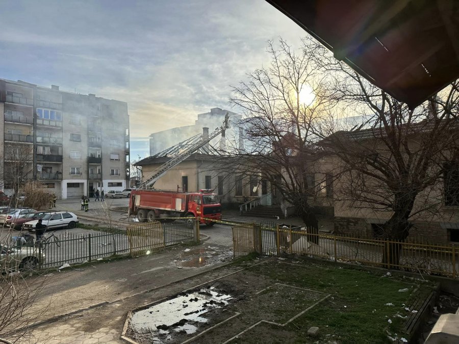 Detaje të reja nga djegja e gjimnazit të parë në Ferizaj