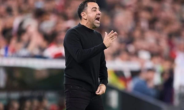 Xavi e merr përsipër vetë për ta transferuar lojtarin që e do Barça