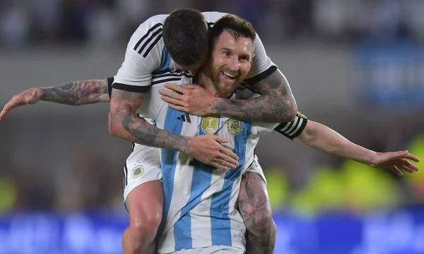 Messi e arrin shifrën e 800 golave në karrierë, synon rekordin e Ronaldos