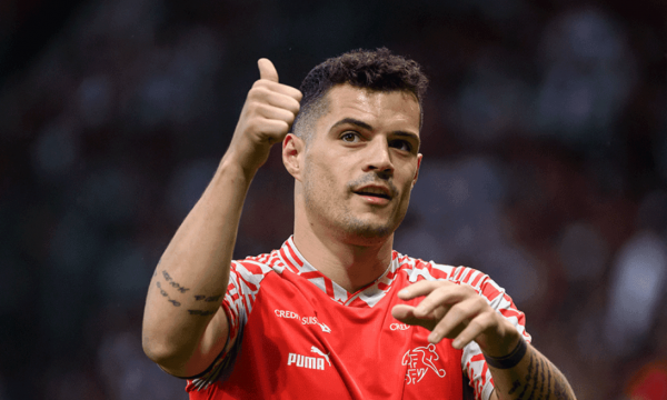 Granit Xhaka nga minuta e parë ndaj Bjellorusisë në Serbi, publikohen formacionet