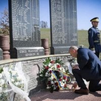 Haradinaj për masakrën e Izbicës: Rruga jonë drejt lirisë ishte plot vuajtje e sakrifica