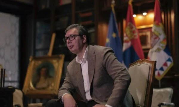 New York Times: Vuçiq i lidhur me krimin dhe kontrollon gjithçka në Serbi