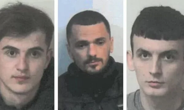 Këta tre shqiptarë janë shpallur në kërkim, kjo është arsyeja