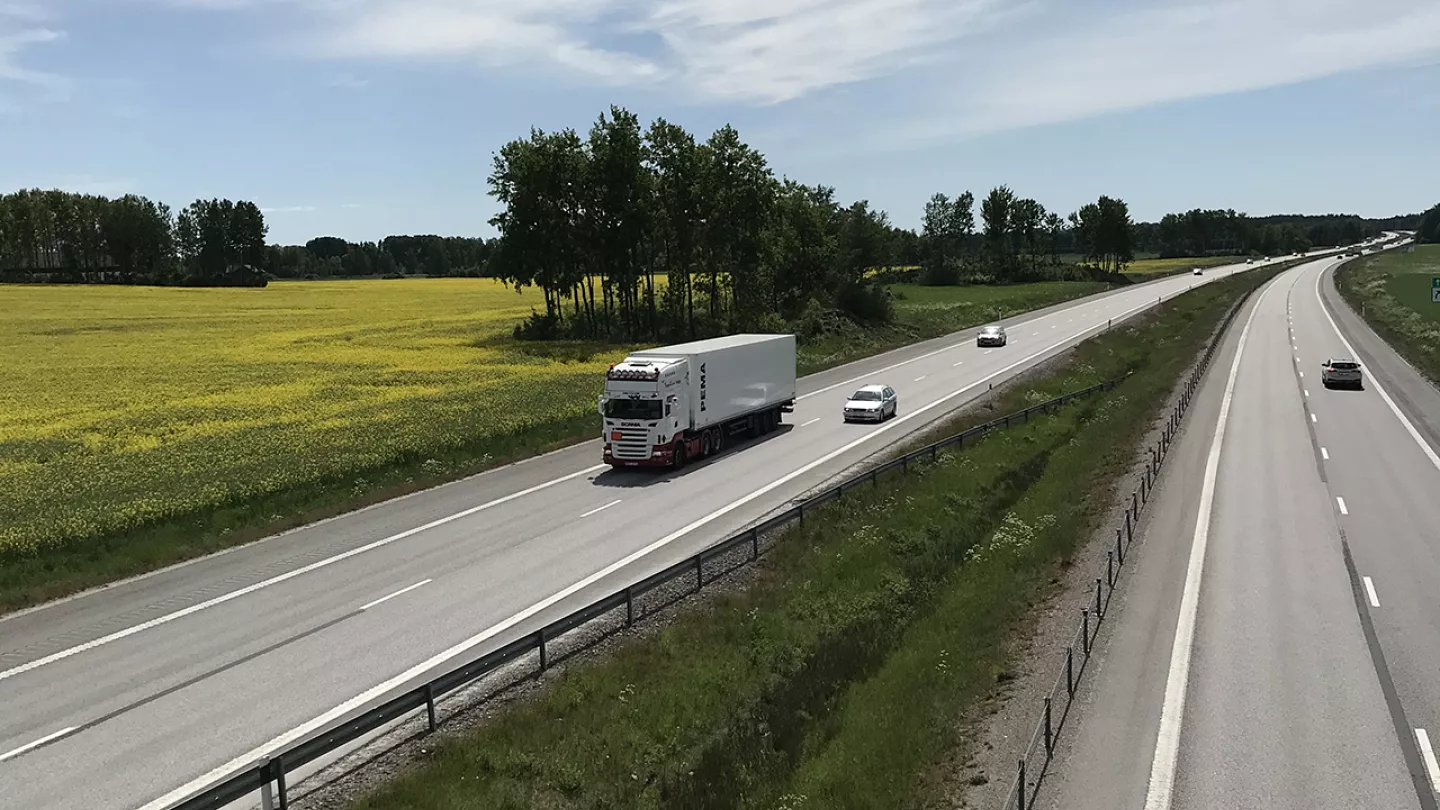 Ky shtet ndërton autostradën e parë të elektrizuar në botë 