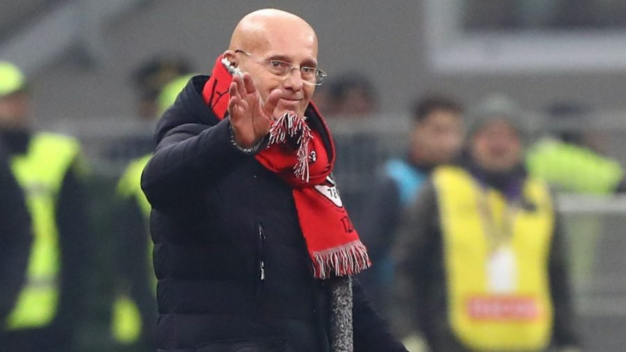 Arrigo  Sacchi godet  Milanin: Tregoi papjekuri serioze në gjysmëfinalen e Ligës së Kampionëve