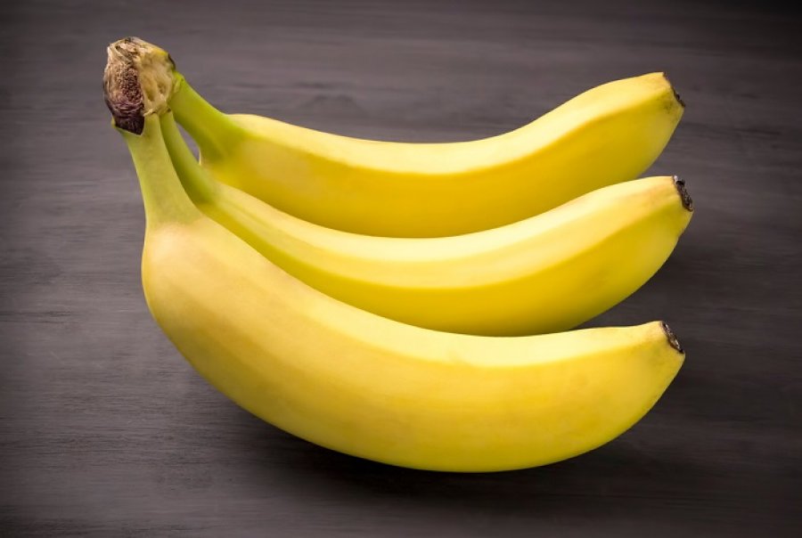 Nëse jeni nervoz apo në depresion, hani banane