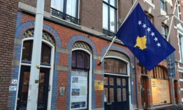 Bllokohet lëshimi i dokumenteve në ambasadën e Kosovës në Austri