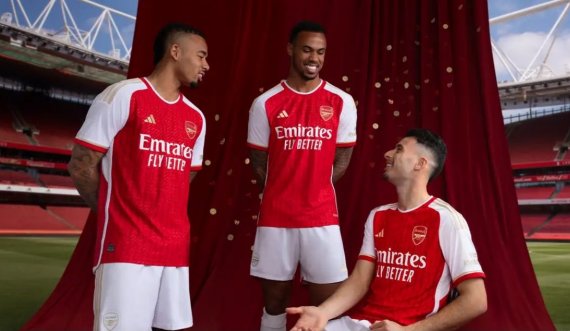 Arsenali zbulon fanellat e edicionit të ardhshëm, Granit Xhaka mungon në prezantim