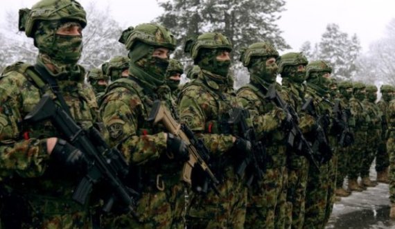 Analisti ushtarak Radiq: Ushtria serbe është kthyer në një pjesë të makinës propagandistike për pushtetin në Serbi