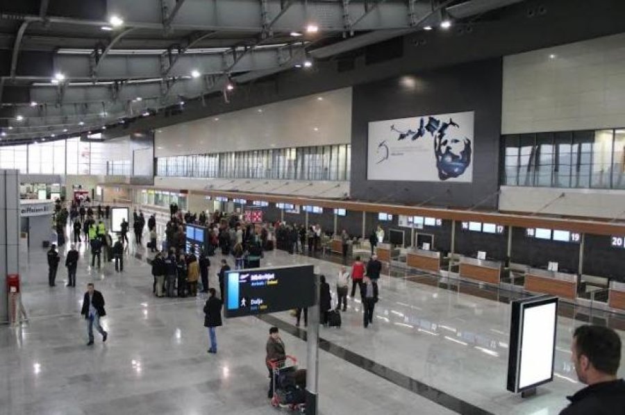 Arrestohet një person në aeroportin “Adem Jashari”, kishte urdhëresë nga gjykata