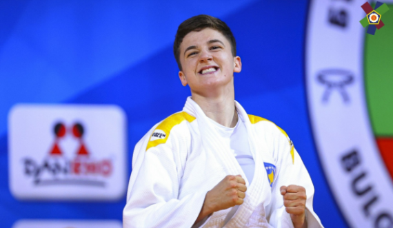 Laura Fazliu, e bronztë në Kampionatin Evropian