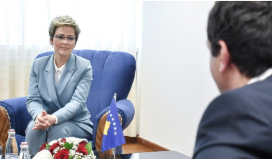 Kurti ka pritur në takim Kryetaren e re të Komunës së Preshevës