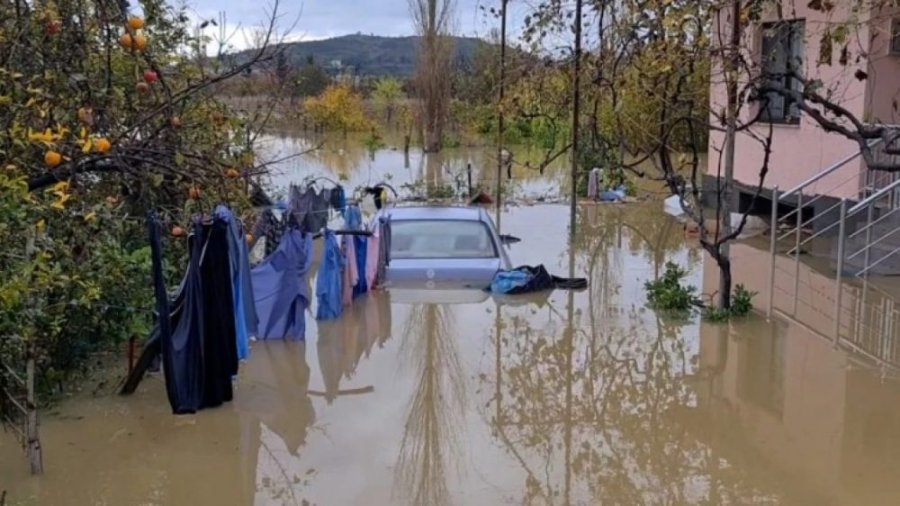 Stuhia “Ciaran” sjell shkatërrime të mëdha në Shqipëri, vdes një person