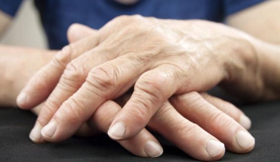 A e dini se dhimbja e dorës mund të ndodhë për shumë arsye?