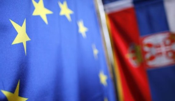 Shtohet presioni mbi Beogradin, Komisioni Evropian me kërkesa të qartë për Vuçiqin