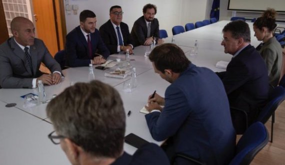 Takimet me opozitën e ambasadorët, Lajçak: Ishte ditë tepër produktive