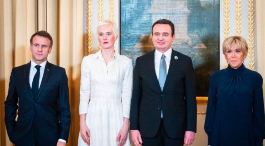 Kurti publikon pamje nga pritja që ia bëri Macron në Elysee