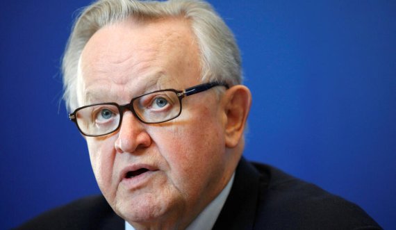 Vjosa Osmani e liderë tjerë botërorë i japin lamtumirën e fundit ish-presidentit Ahtisaari