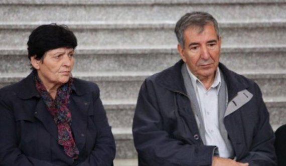 Prindërit e Deharit kërkojnë ndjekjen penale të prokurorit që kërkoi intervistimin e Albulena Haxhiut