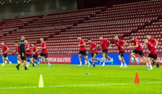 Rruga drejt Euro 2024, Shqipëria i nis sot përgatitjet për dy “finalet” e mbetura