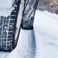 Të gjitha mjetet në qarkullim rrugor në Kosovë duhet t’i kenë të vendosura pajisjet dimërore,