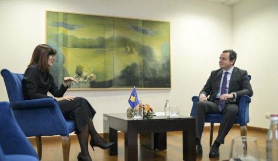 Kurti mirëpret në takim anëtaren e Asamblesë Parlamentare të Bosnjës dhe Hercegovinës