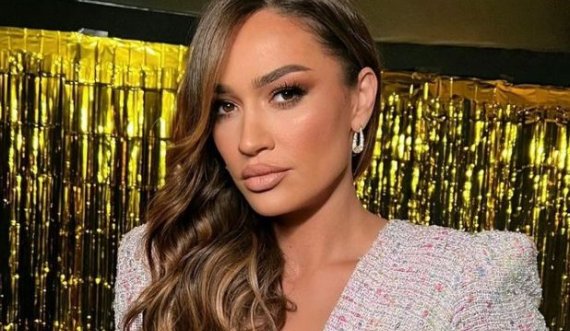Dafina Dauti: Dua t'ju uroj për përvjetorin e 26 'Kosova Sot', duke ju dëshiruar shumë suksese