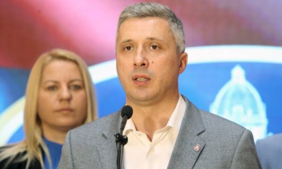 Obradoviq: Vuçiq shkeli neutralitetin ushtarak të Serbisë duke paralajmërua stërvitje ushtarake me NATO-n