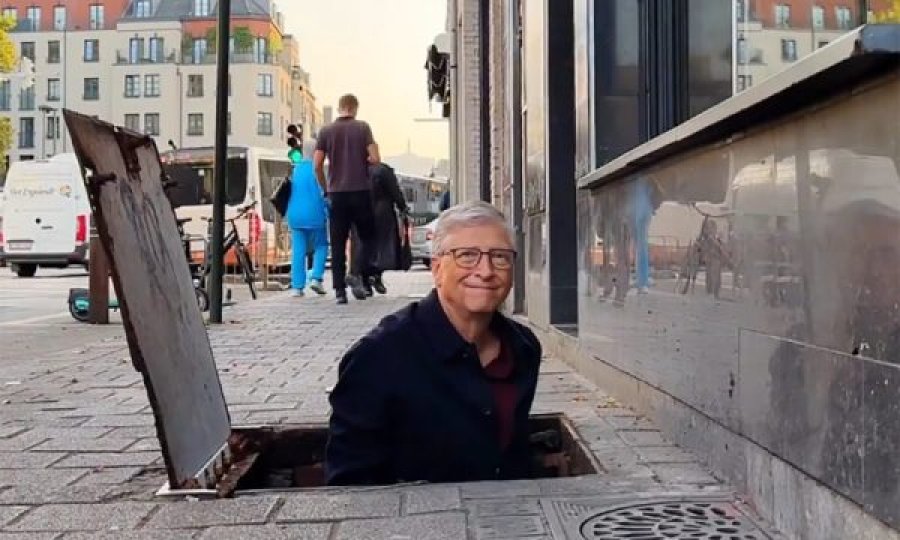 Bill Gates e kaloi ditën në kanalizime,zbulohen pamjet