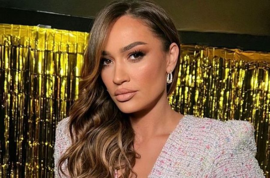 Dafina Dauti: Dua t'ju uroj për përvjetorin e 26 'Kosova Sot', duke ju dëshiruar shumë suksese