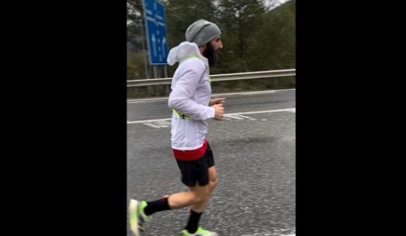 U nis dje nga Prishtina duke vrapuar, atleti Erzen Zymberaj  është gati të arrijë në Tiranë 